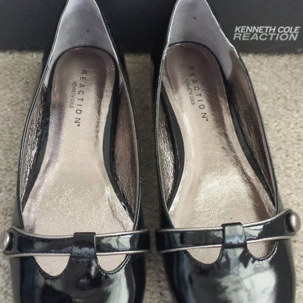 Kenneth Cole Reaction Flats Buckle Ballet Shoes - Picture 3 of 12